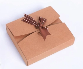 Custom Kraft Box with Ribbon